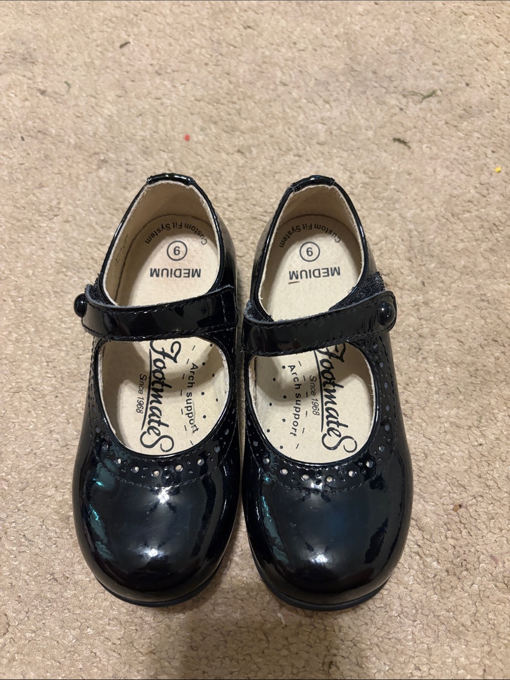 FootMates Girls Black Patent Mary Jane Dress Shoes